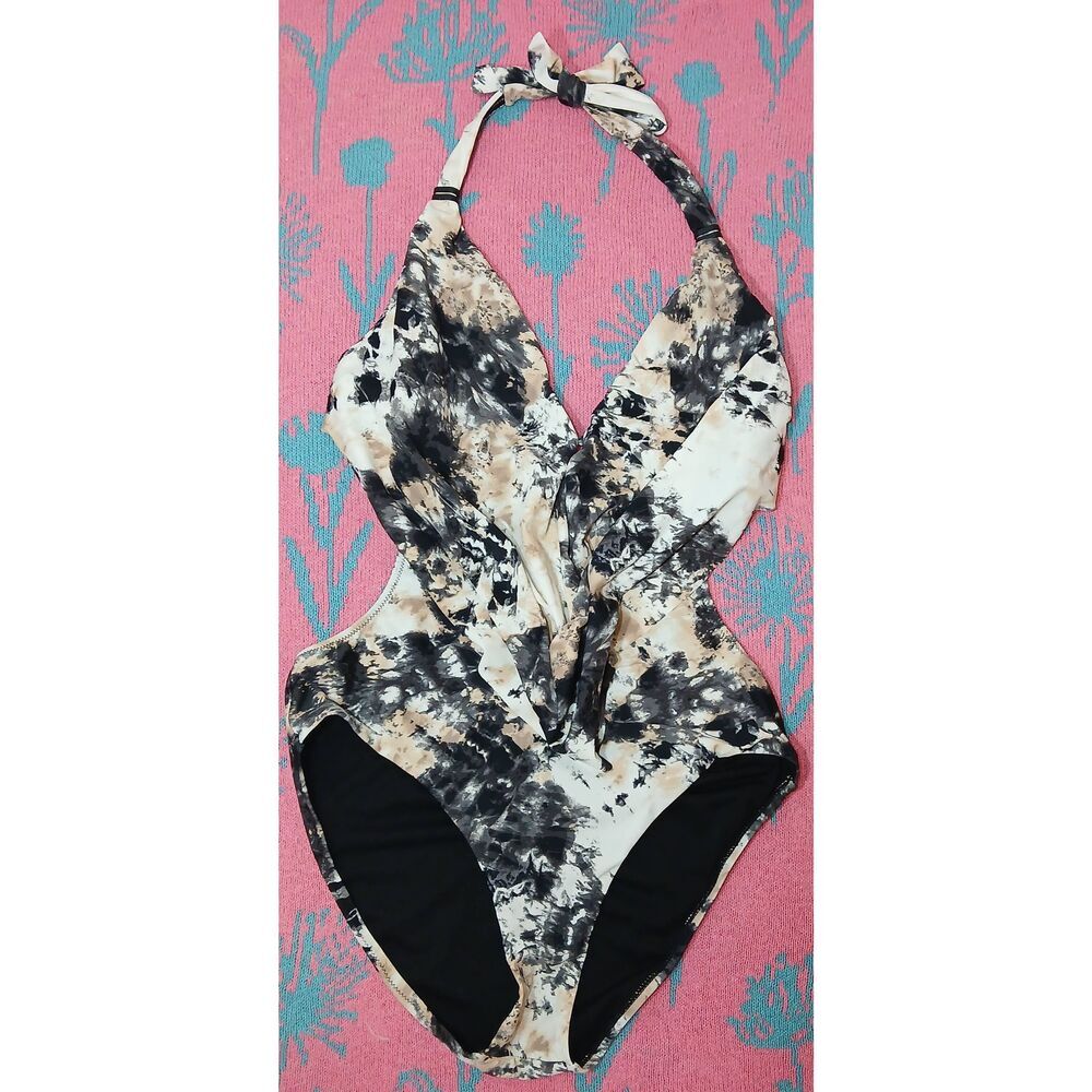 Bar 111 womens medium onepiece swimsuit cream black cut out sides bathing suit